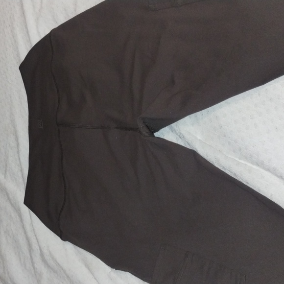 NWOT Avalanche brown leggings - Picture 6 of 6